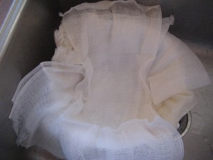 Cheesecloth-lined colander